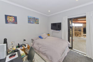 52 Templeman Drive (15)