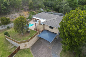 52 Templeman Drive (2)