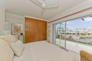 29 Spinnaker (25)